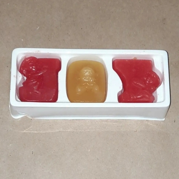 Vintage Avon Christmas JOY Candles - Picture 7 of 8